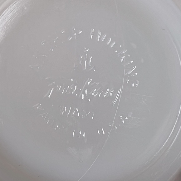 Anchor Hocking Fire King Handled Bowl - Picture 3 of 8